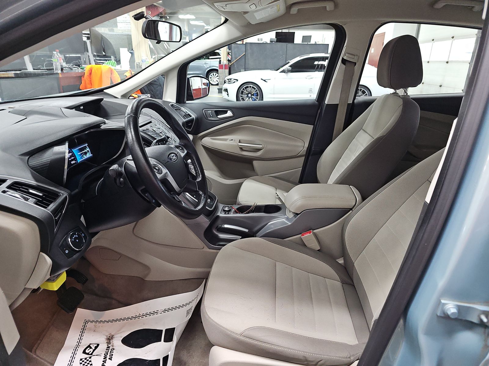 2013 Ford C-MAX Hybrid SE FWD