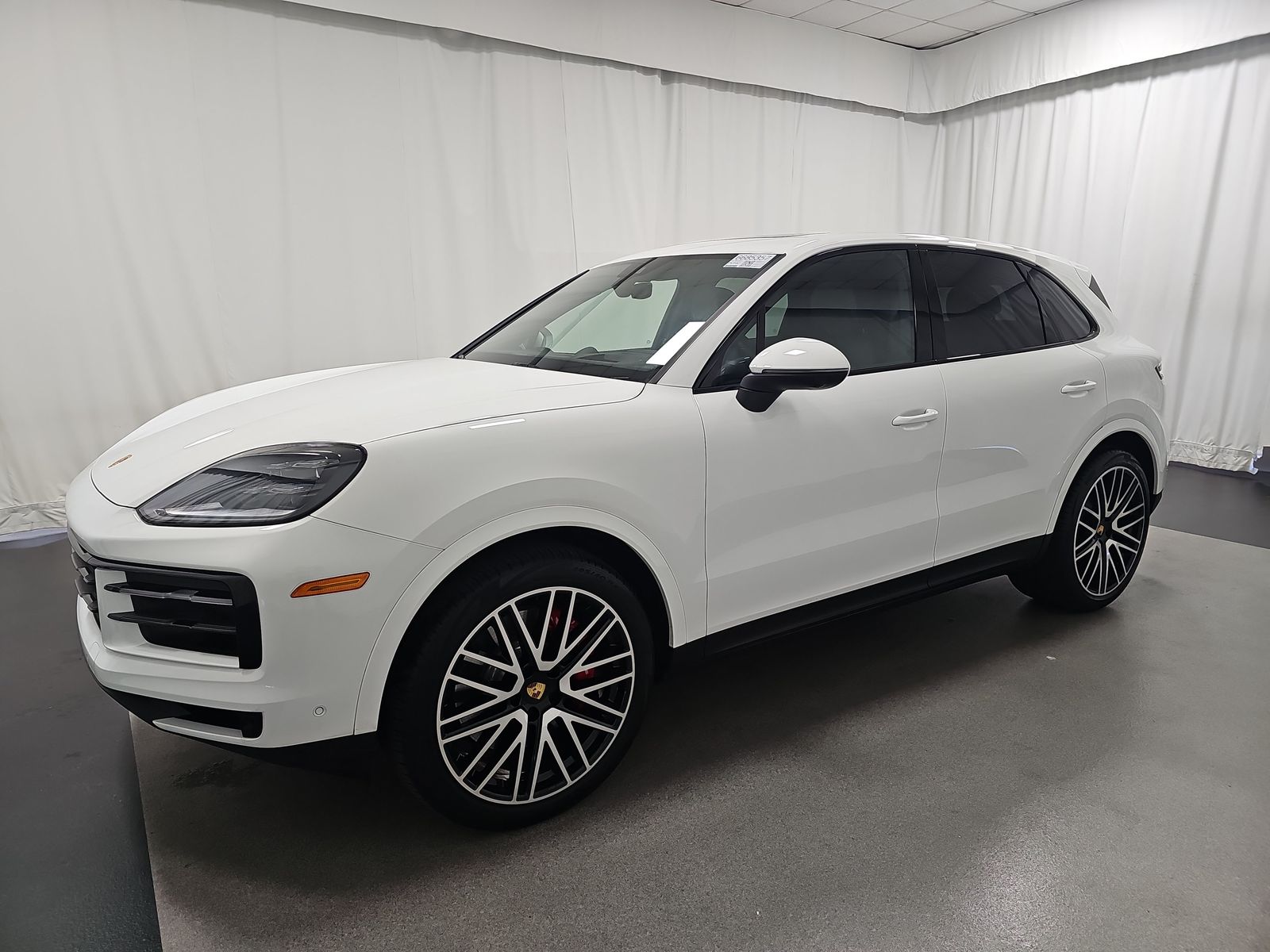 2024 Porsche Cayenne S