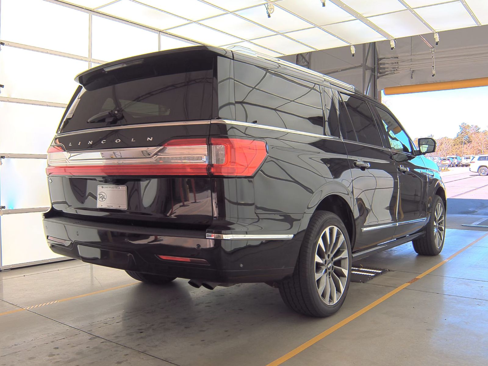 2021 Lincoln Navigator L Reserve RWD