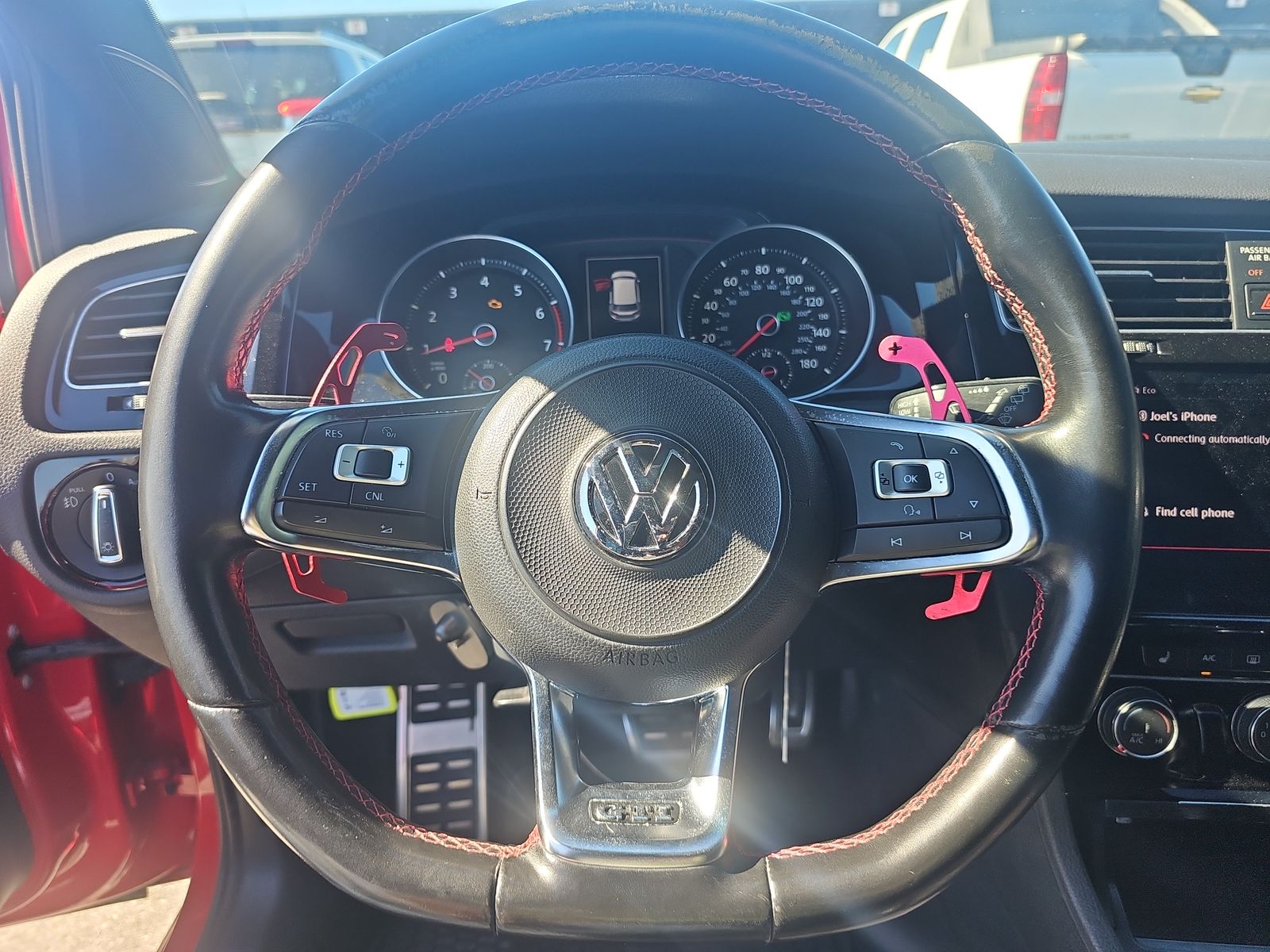 2018 Volkswagen Golf GTI 2.0T SE FWD