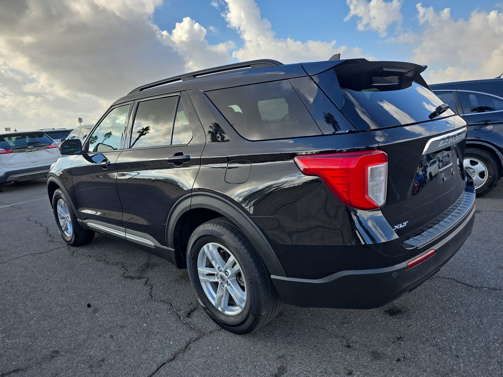 2021 Ford Explorer XLT AWD
