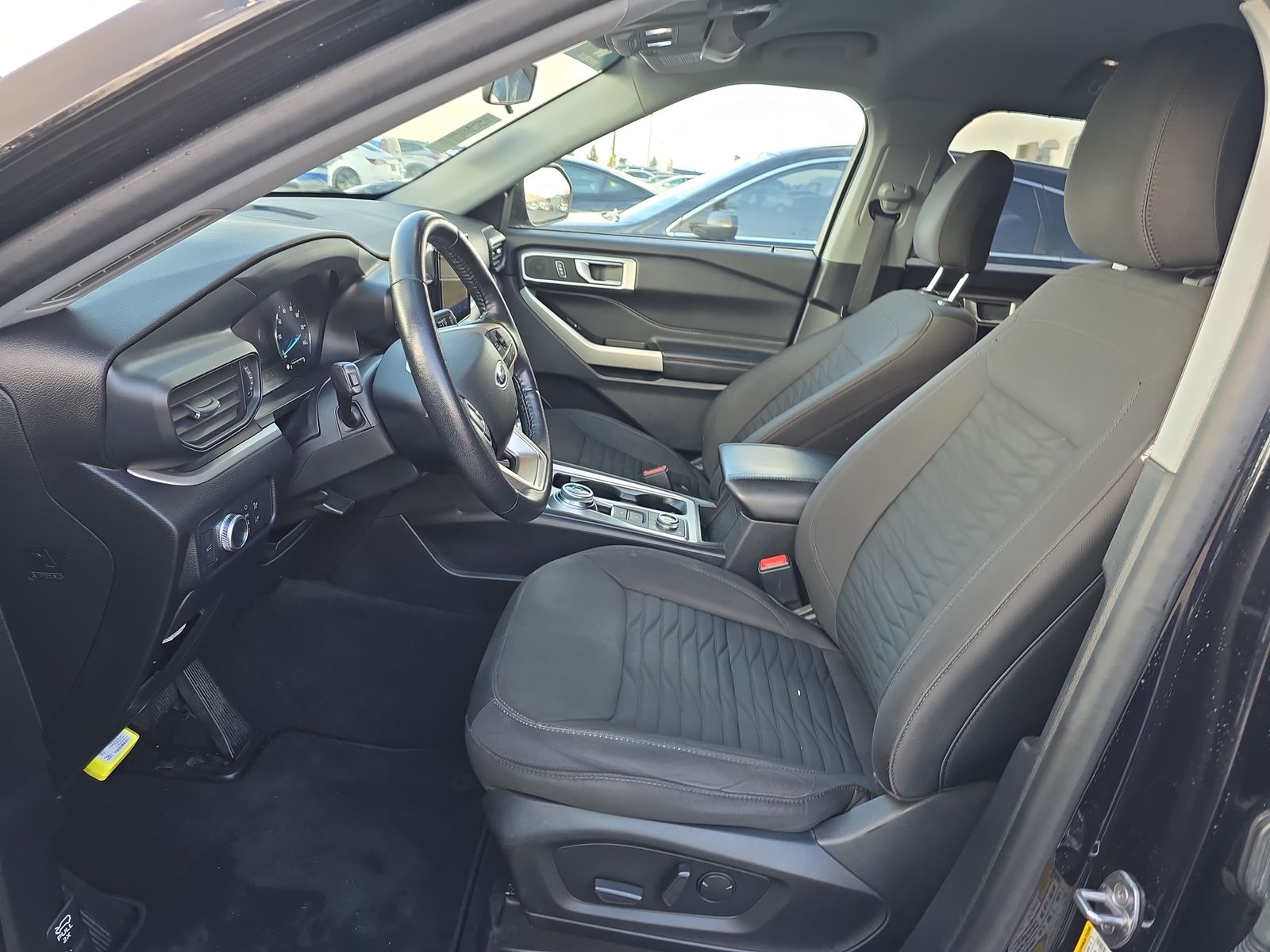 2021 Ford Explorer XLT AWD