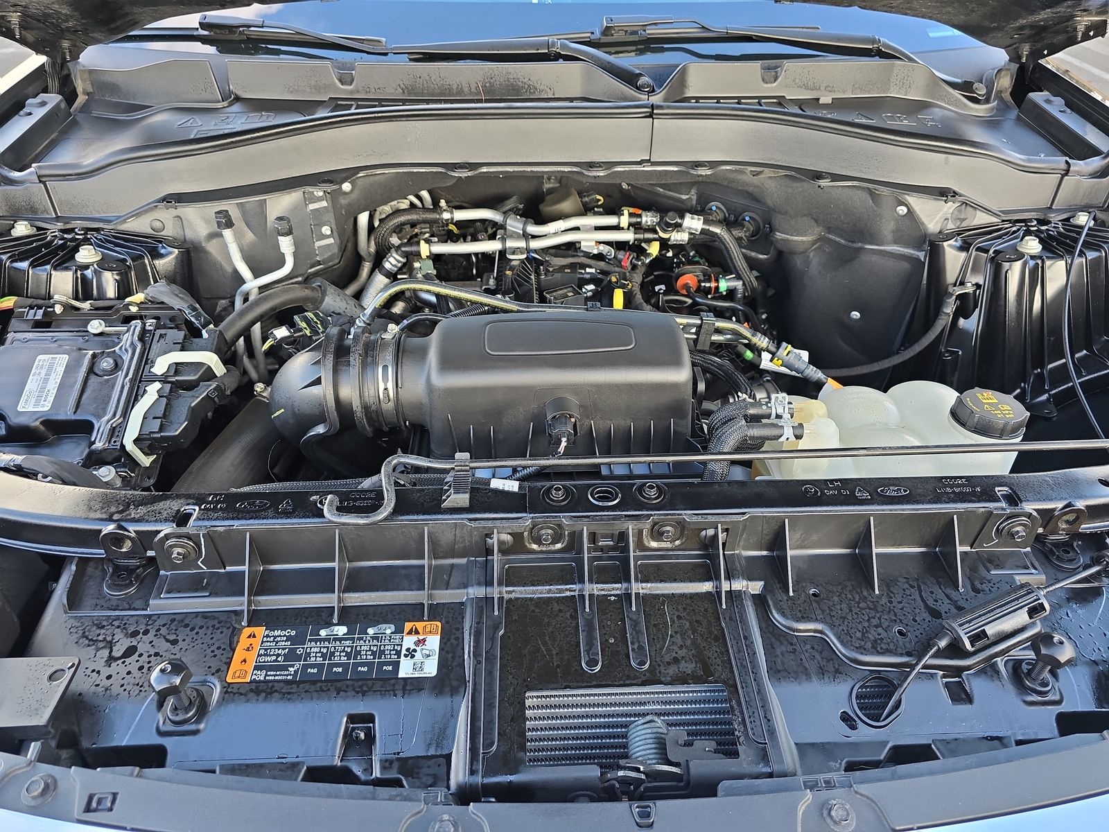 2021 Ford Explorer XLT AWD