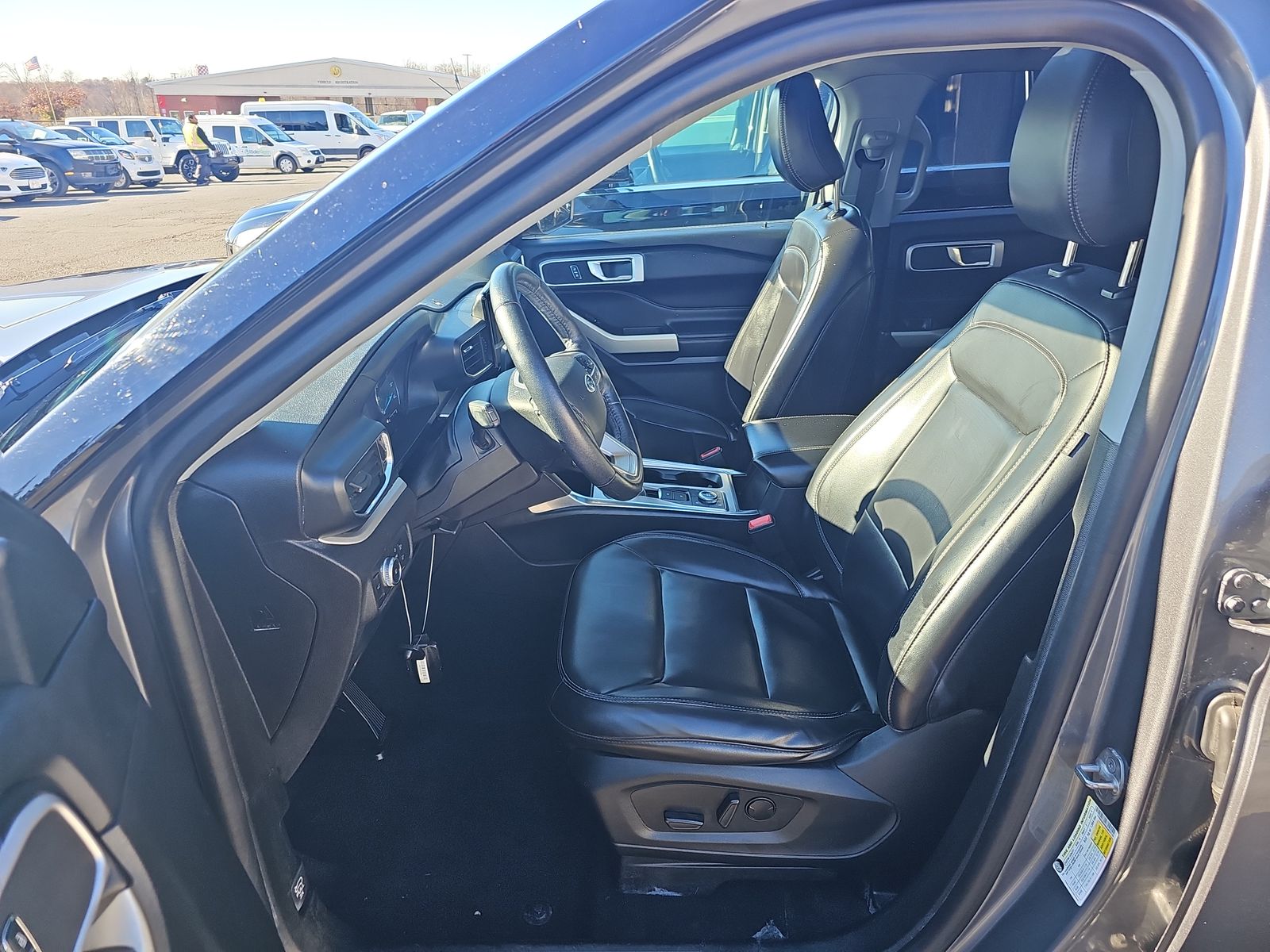 2021 Ford Explorer XLT AWD