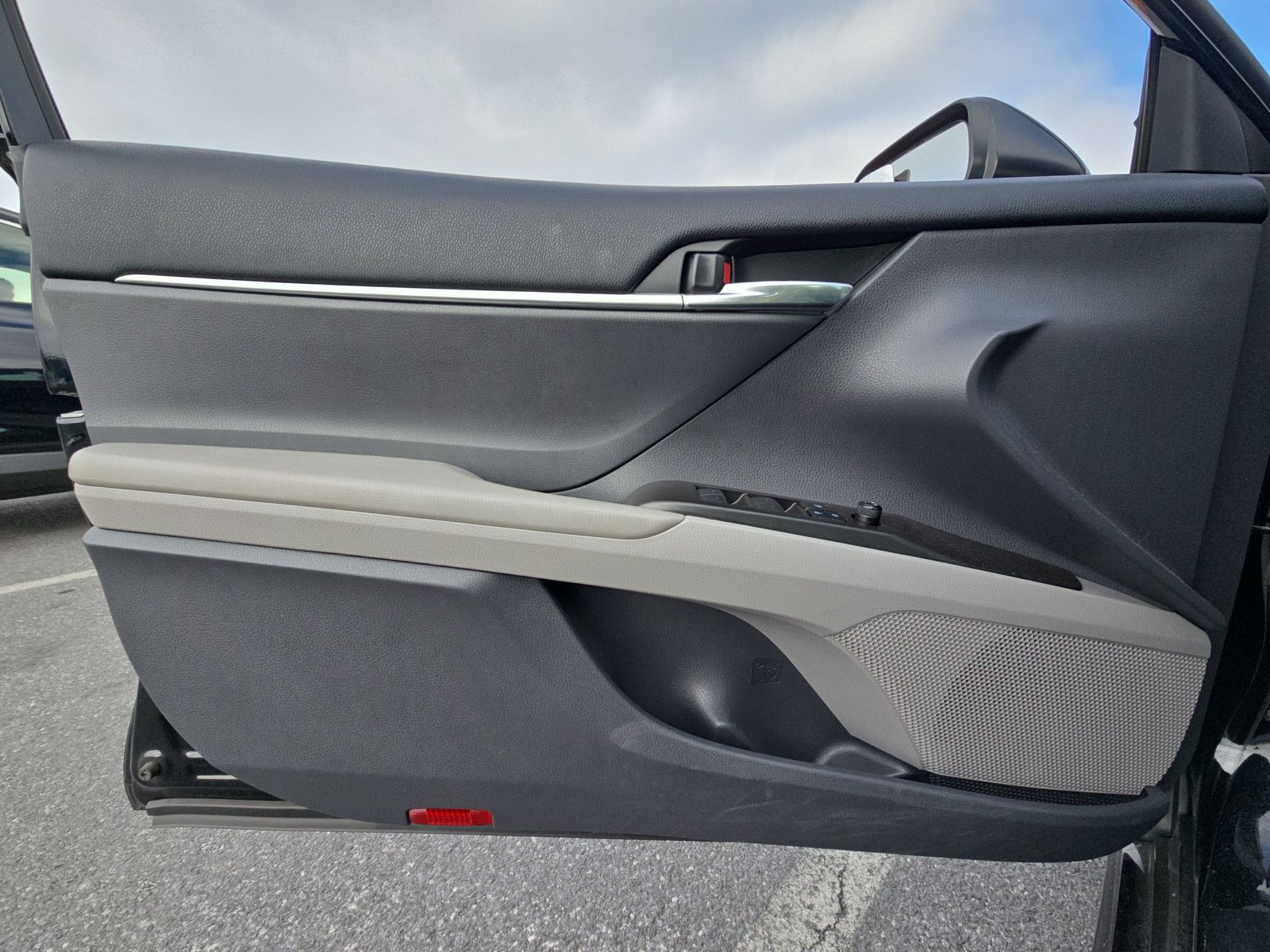 2021 Toyota Camry SE FWD