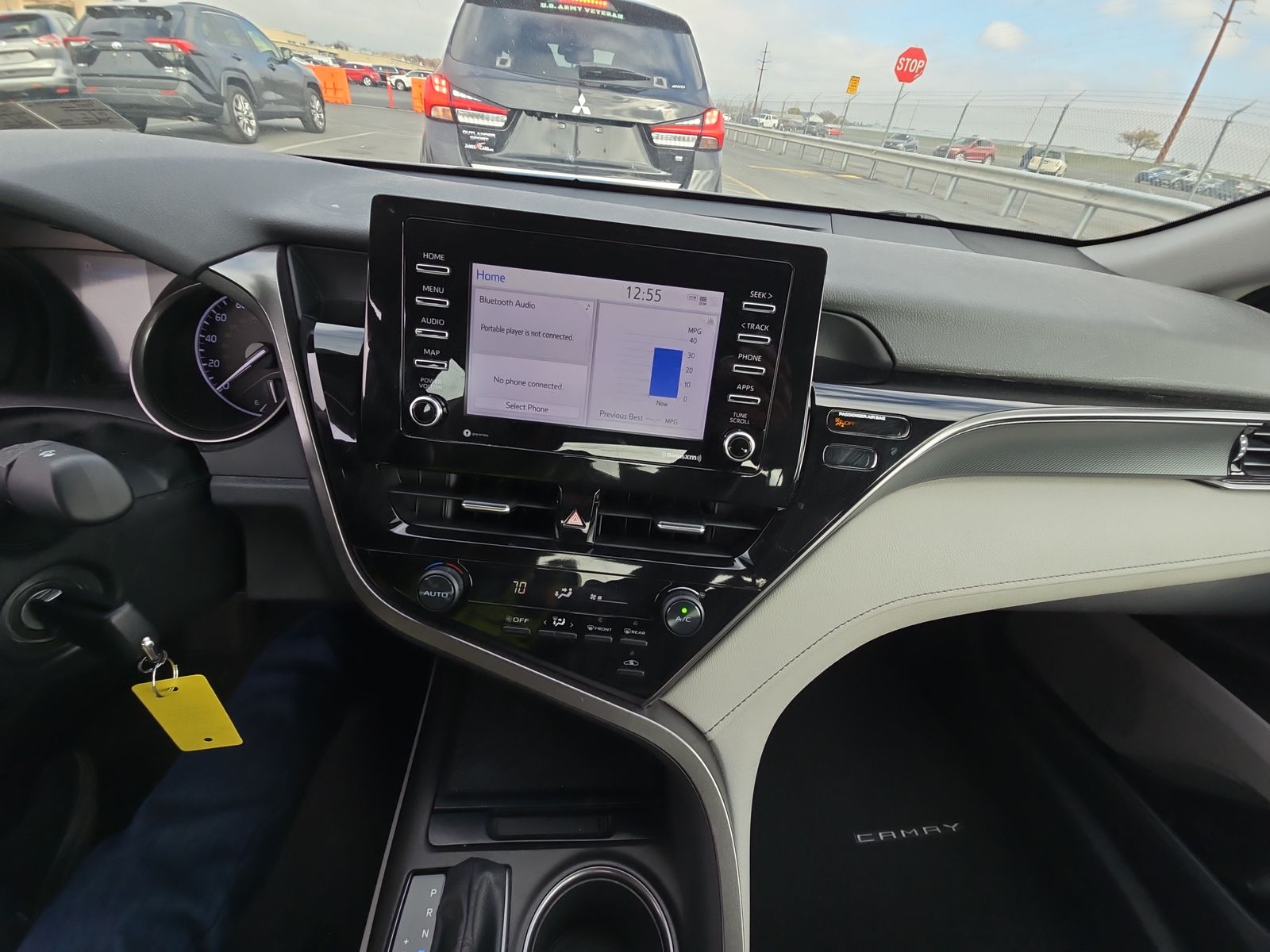 2021 Toyota Camry SE FWD