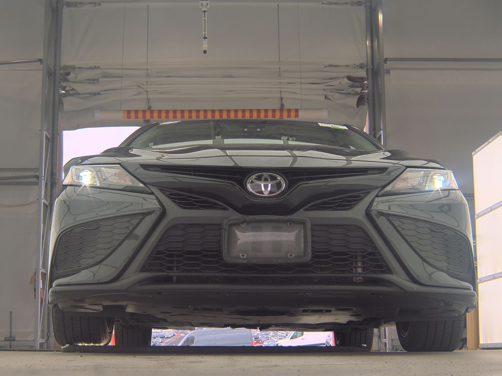 2021 Toyota Camry SE FWD
