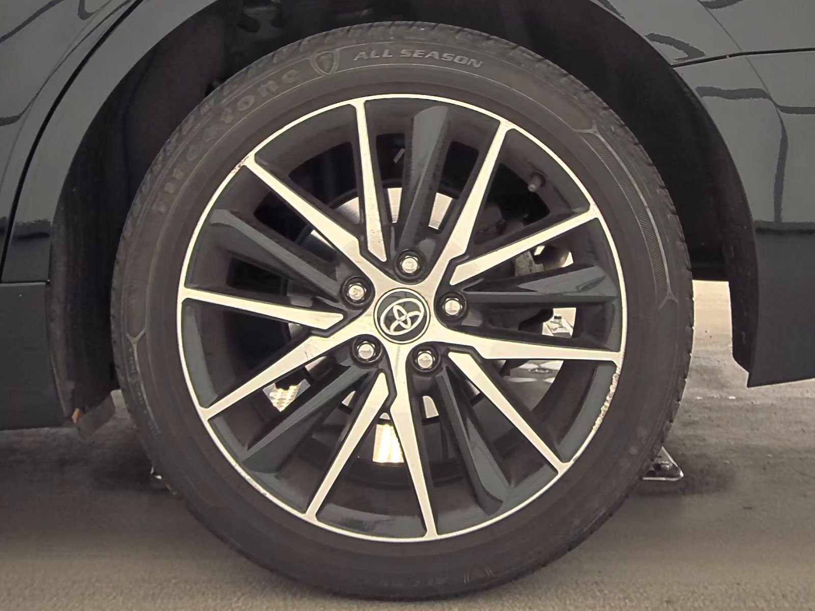 2021 Toyota Camry SE FWD