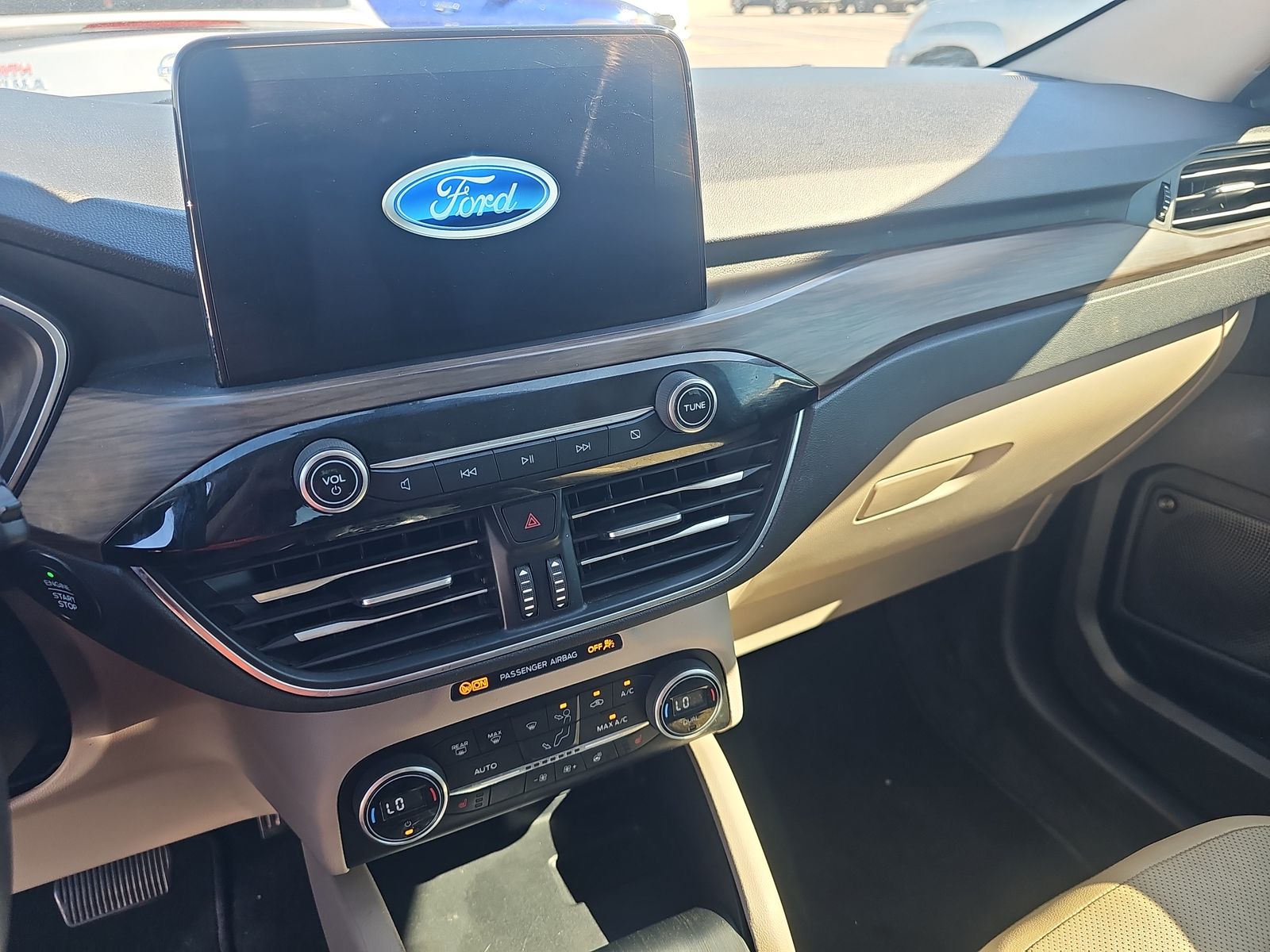 2020 Ford Escape Titanium AWD