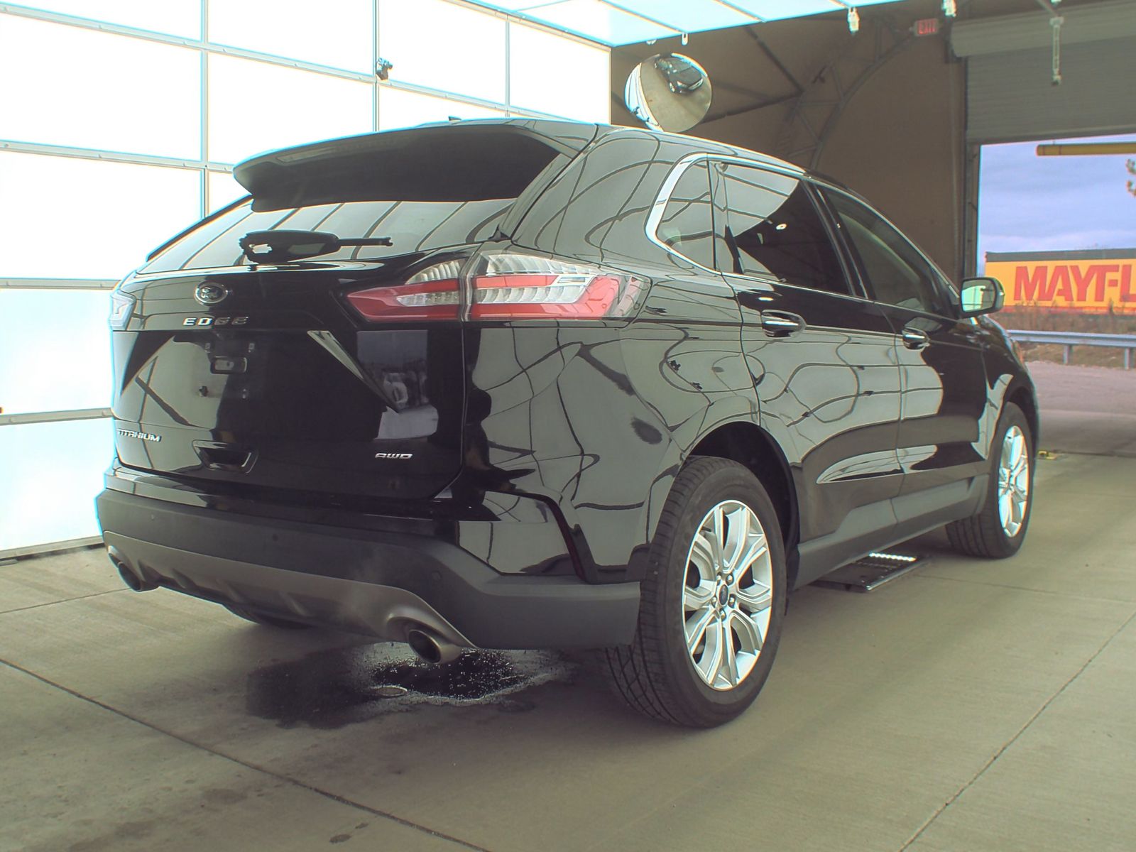 2022 Ford Edge Titanium AWD