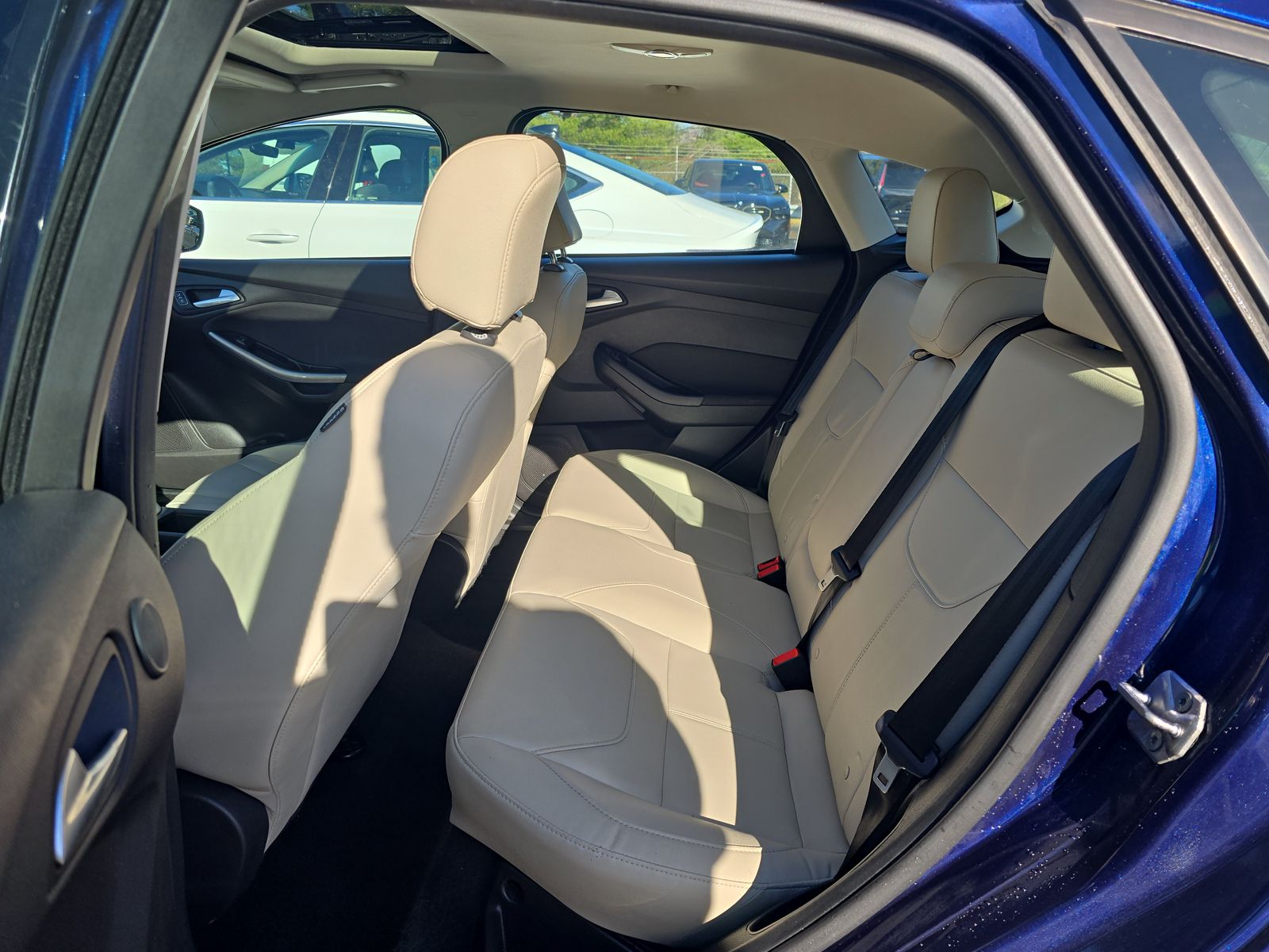 2017 Ford Focus Titanium FWD