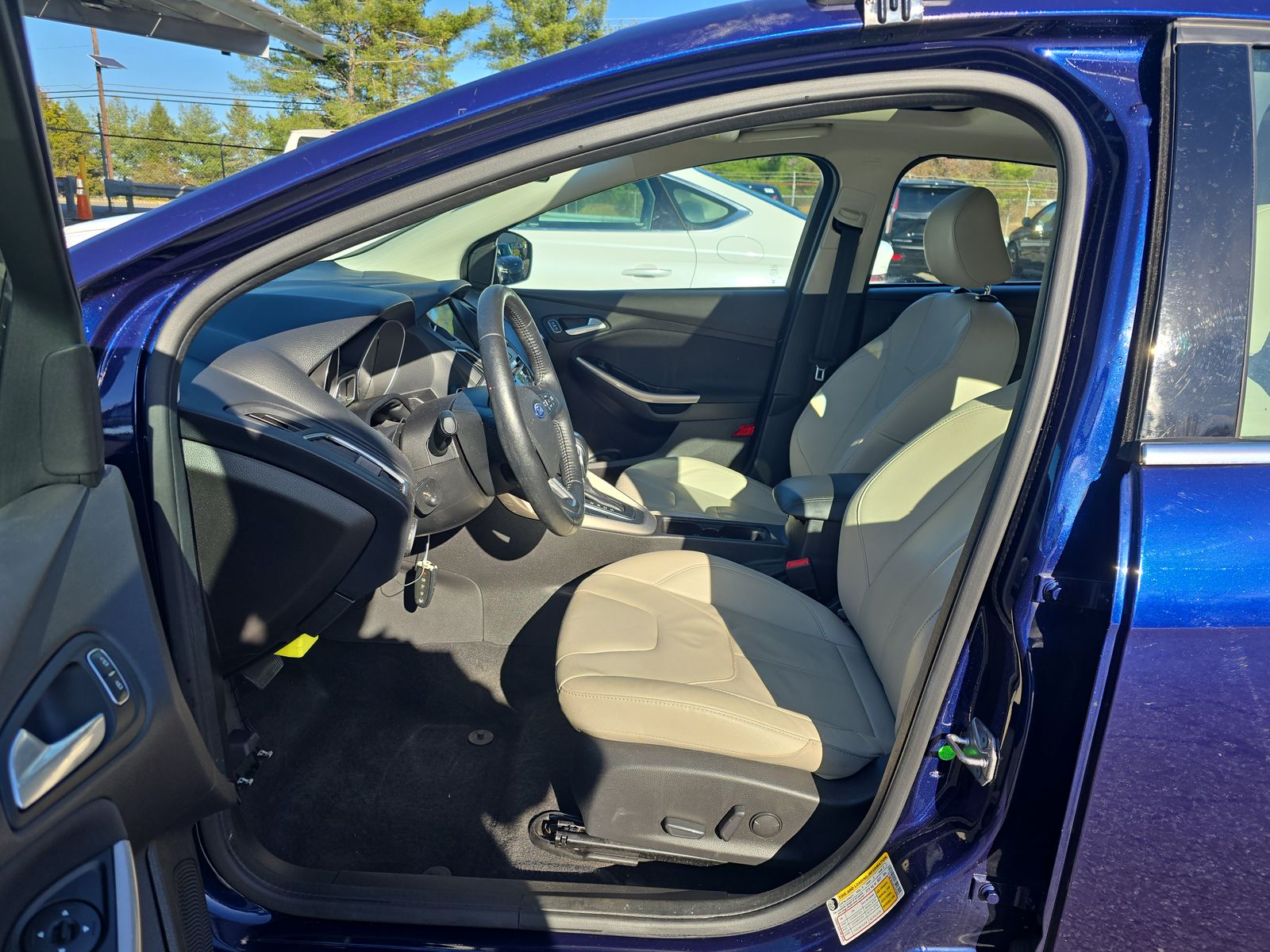 2017 Ford Focus Titanium FWD