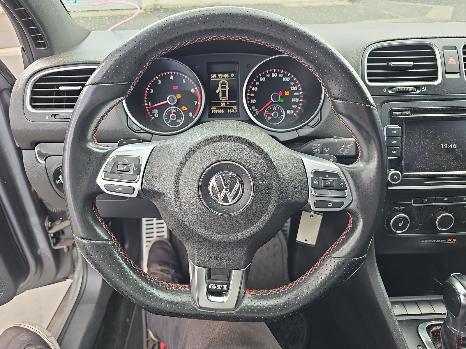 2012 Volkswagen Golf GTI 2.0T FWD