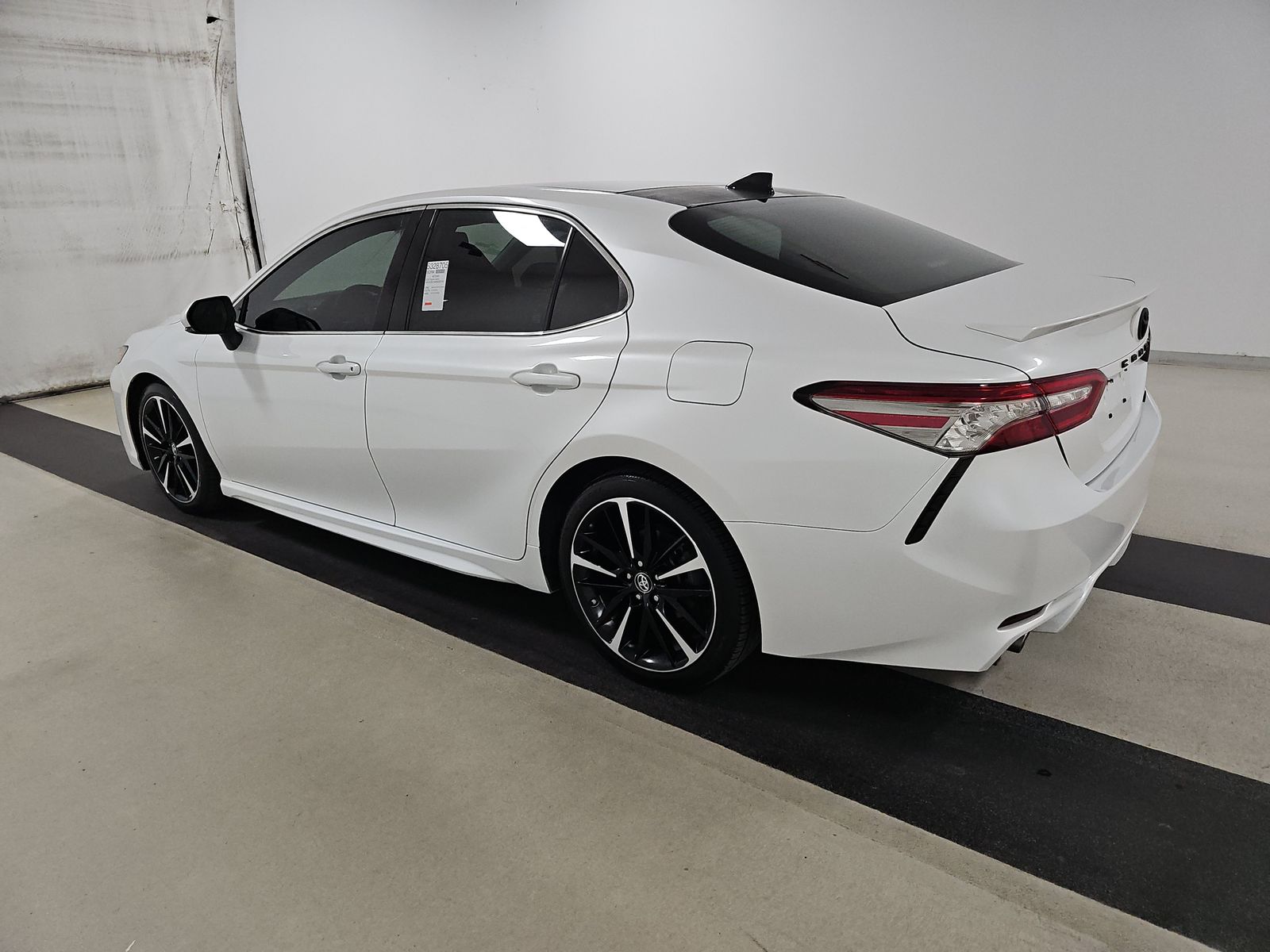 2019 Toyota Camry XSE FWD