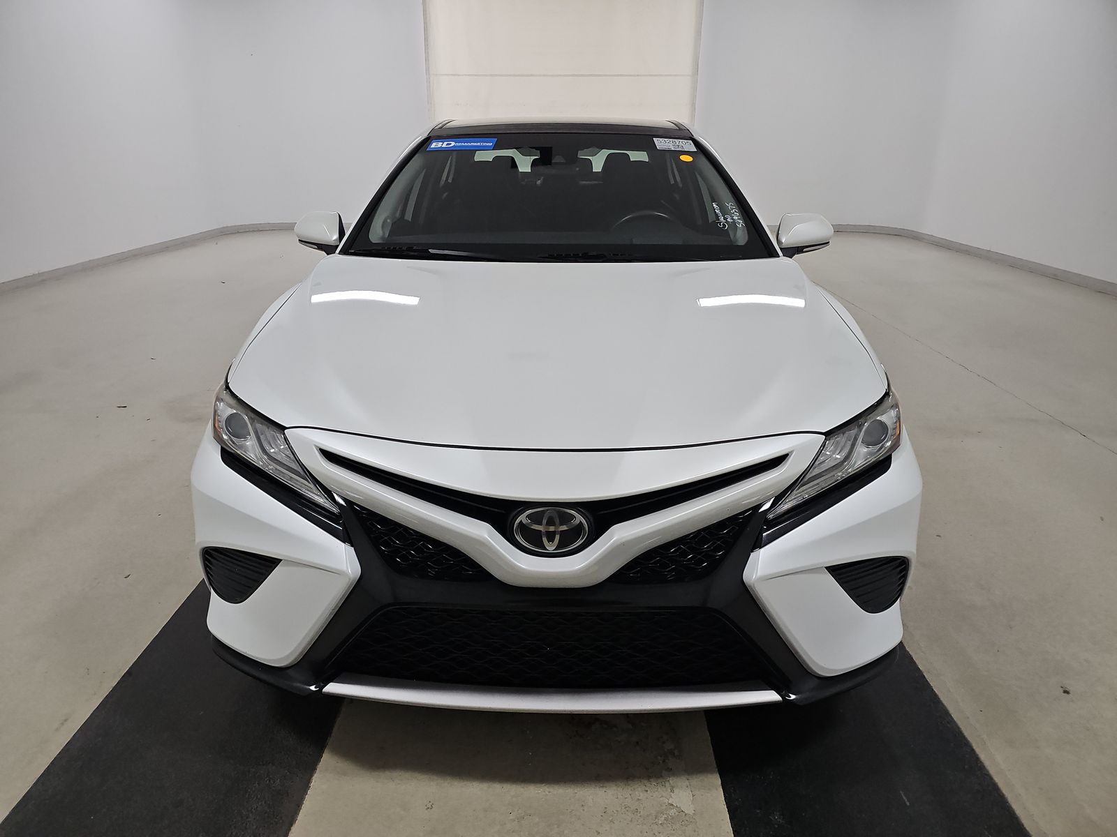 2019 Toyota Camry XSE FWD