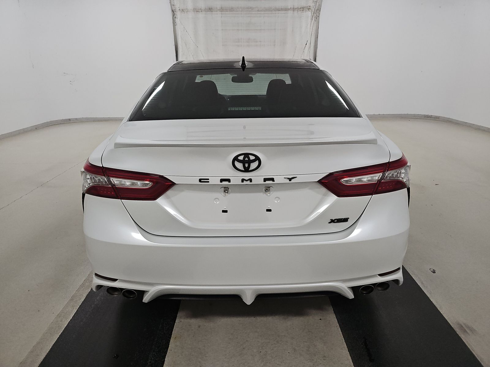 2019 Toyota Camry XSE FWD