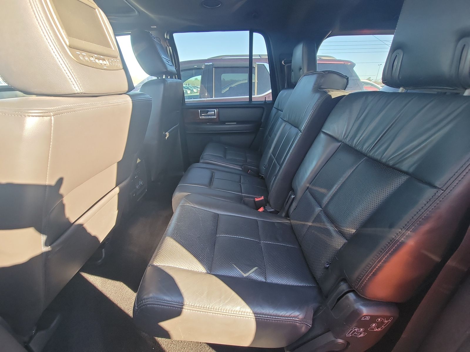 2014 Lincoln Navigator L Base AWD