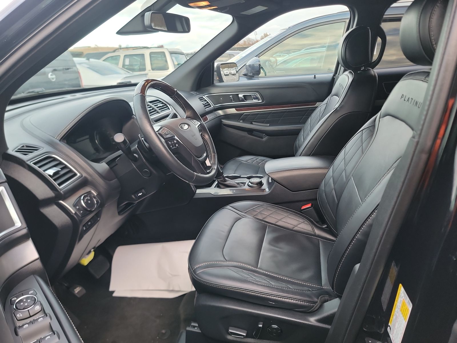 2017 Ford Explorer Platinum AWD