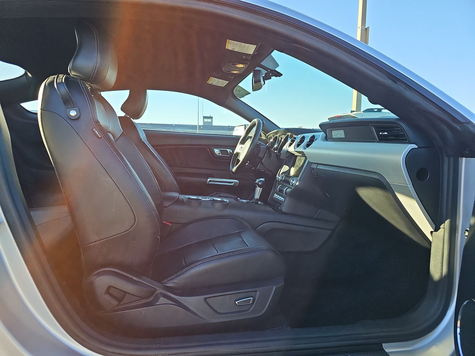 2017 Ford Mustang EcoBoost Premium RWD