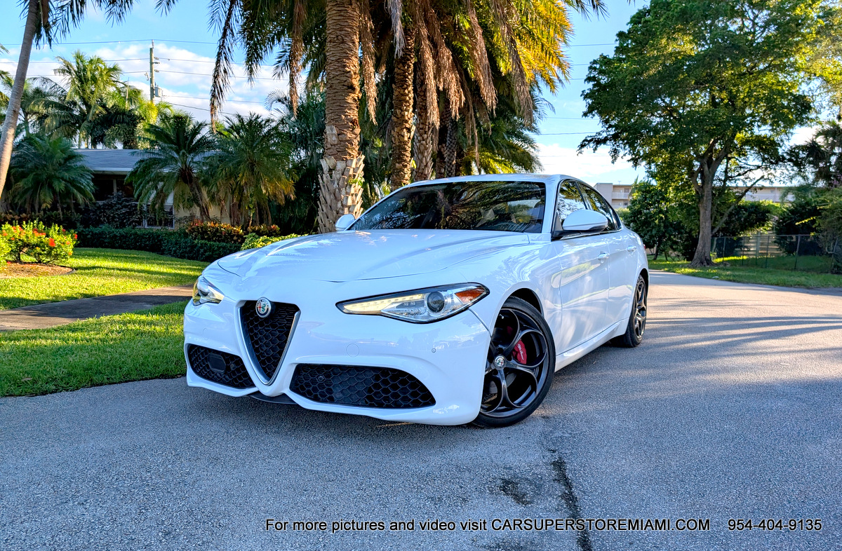 2020 Alfa Romeo Giulia Sport