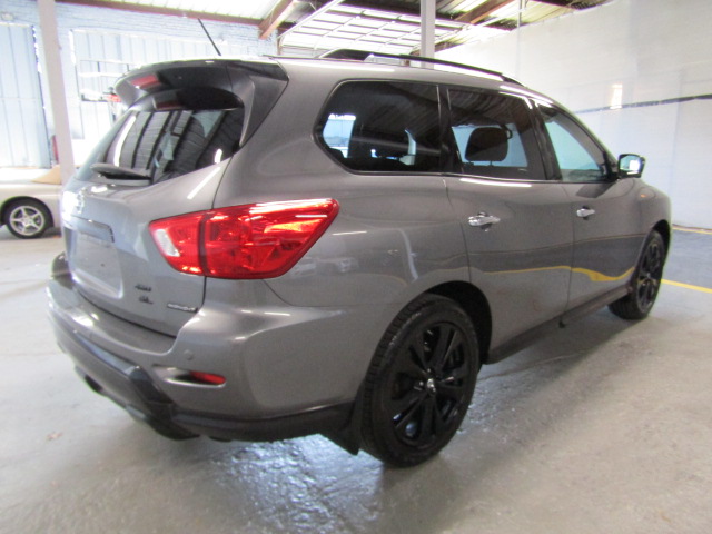 2018 Nissan Pathfinder SL AWD