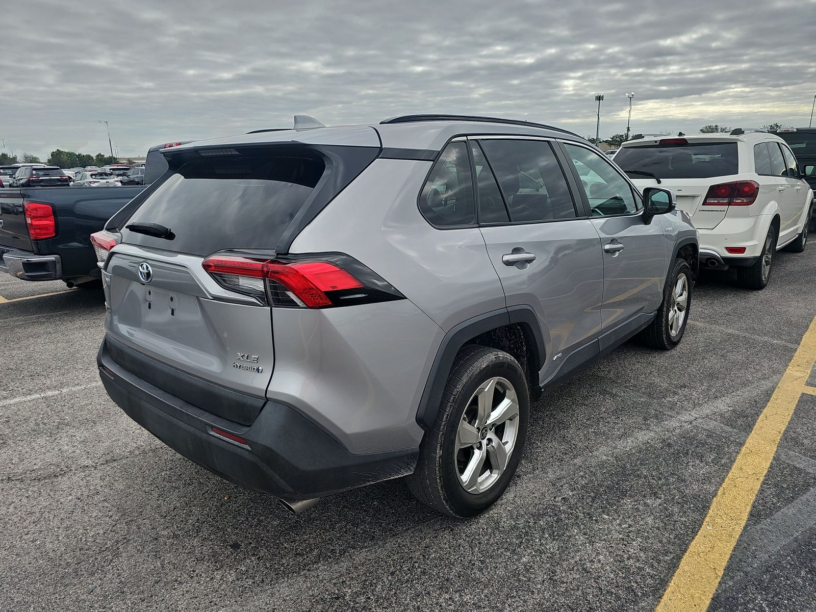 2021 Toyota RAV4 Hybrid XLE Premium AWD