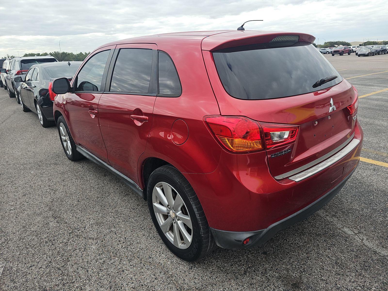 2014 Mitsubishi Outlander Sport ES FWD