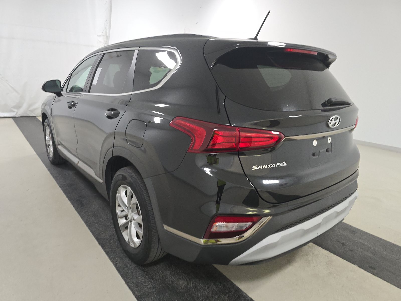 2019 Hyundai Santa Fe SE FWD