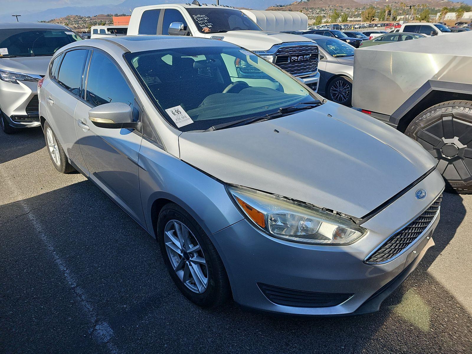 2016 Ford Focus SE FWD