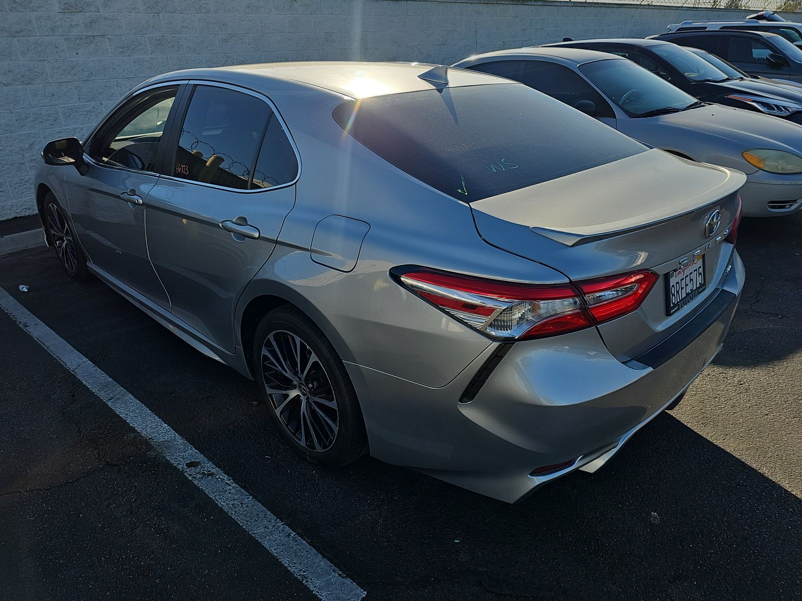 2020 Toyota Camry SE FWD