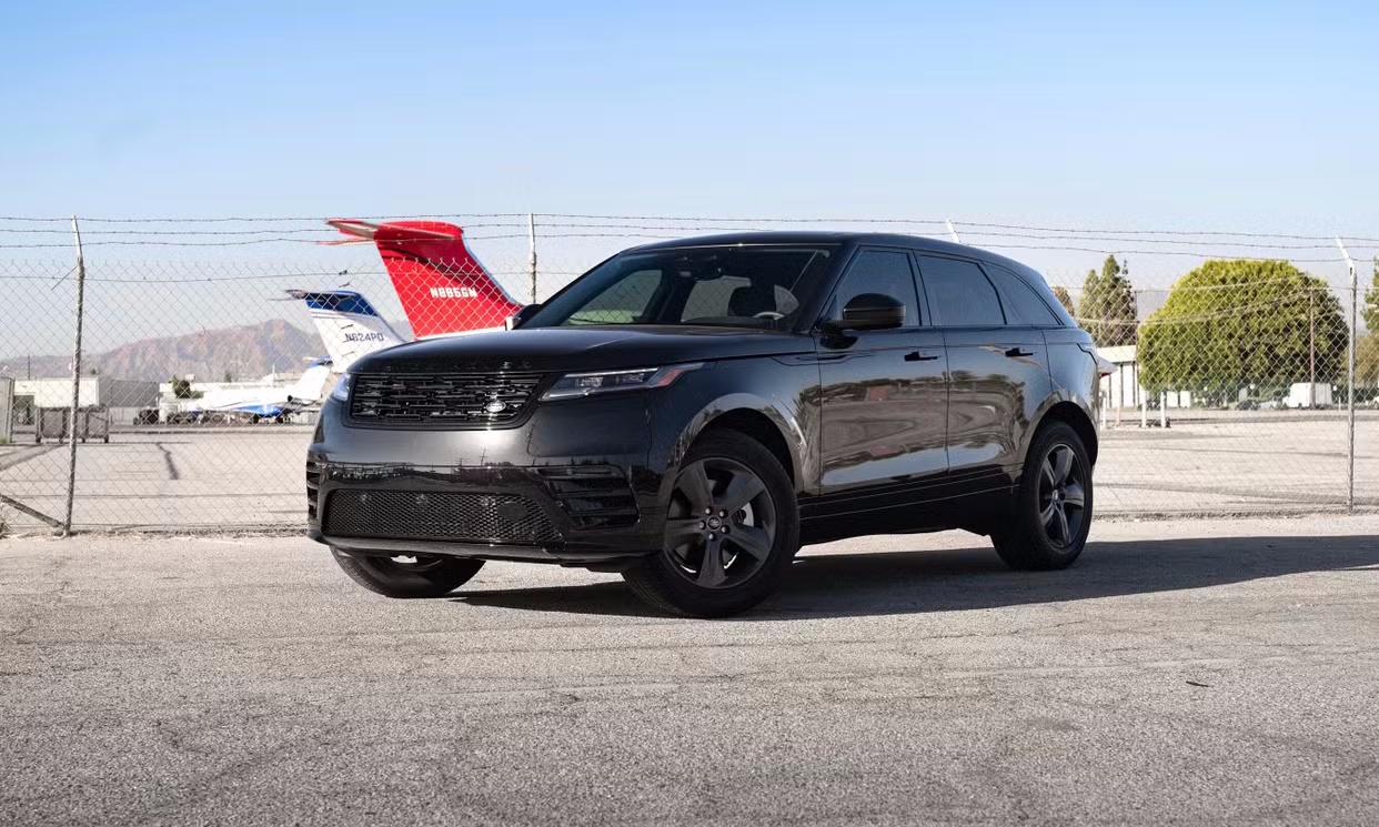2025 Land Rover Range Rover Velar Dynamic SE