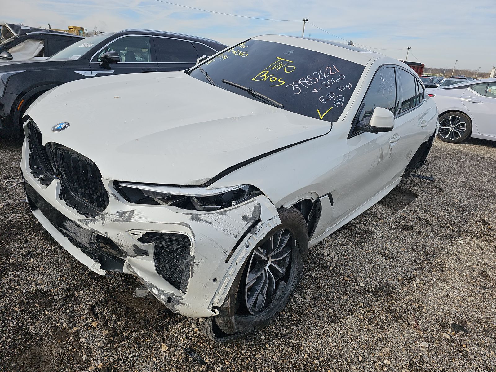 2023 BMW X6 Sports Activity Coupe xDrive40i M SPORT LINE