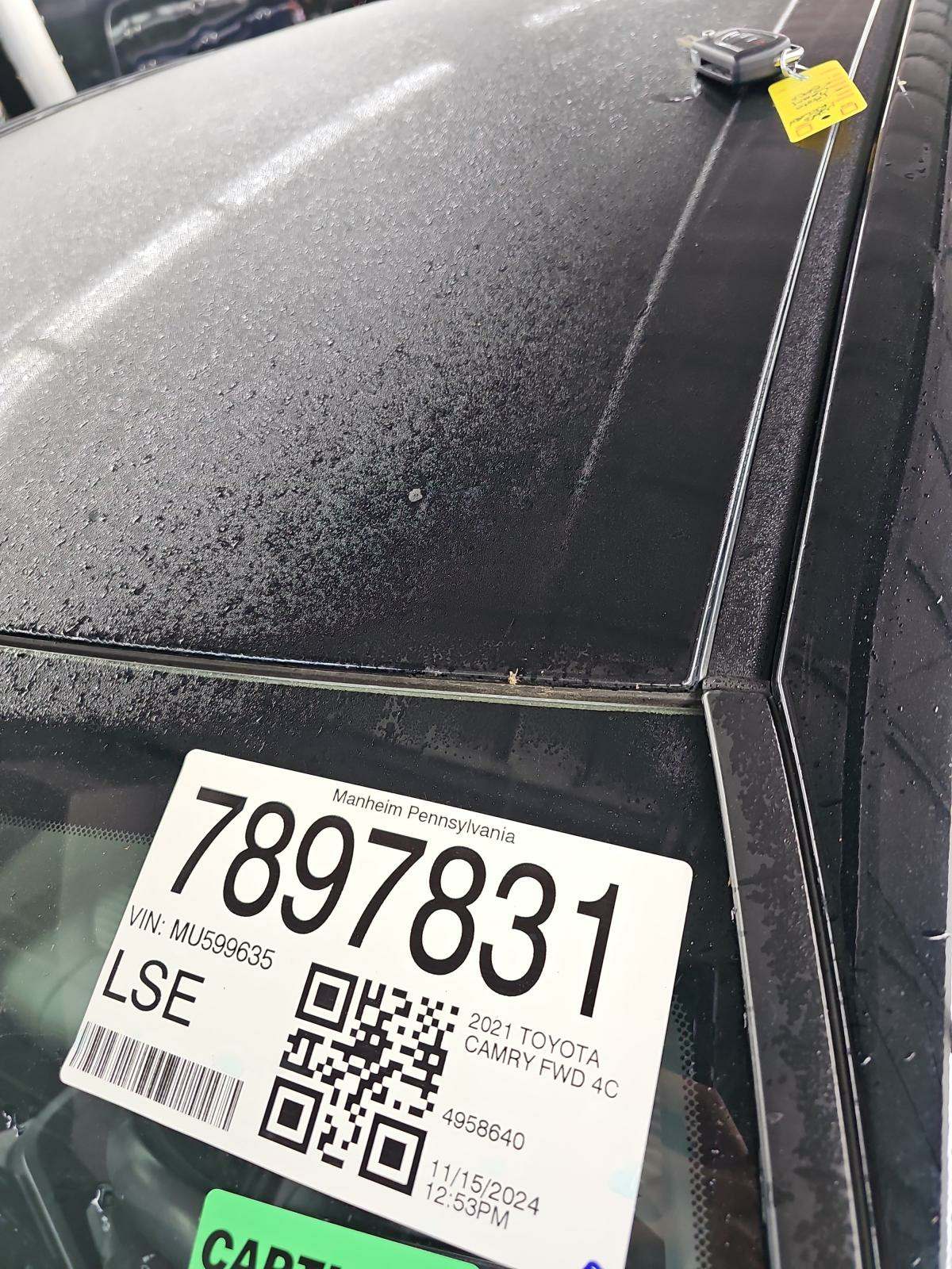 2021 Toyota Camry SE FWD