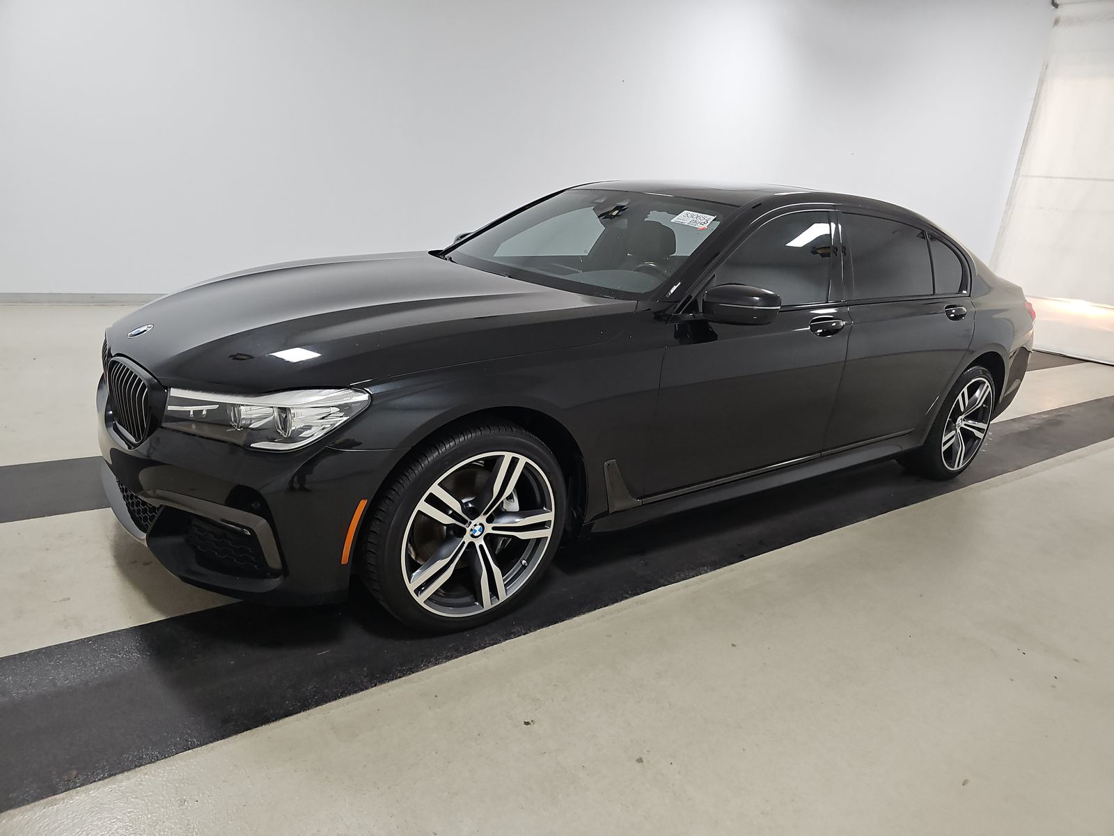 2019 BMW 7 Series 740i RWD