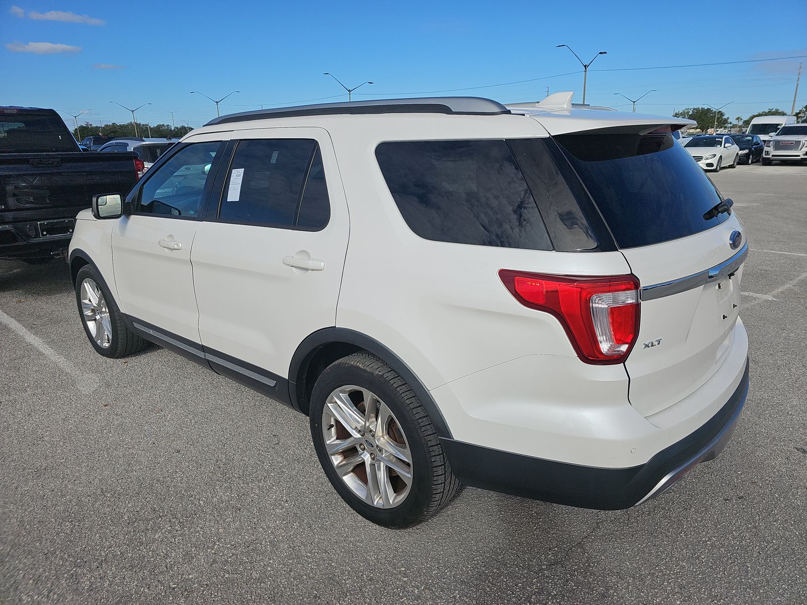 2016 Ford Explorer XLT FWD