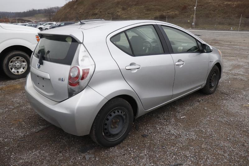 2014 Toyota Prius c Two FWD