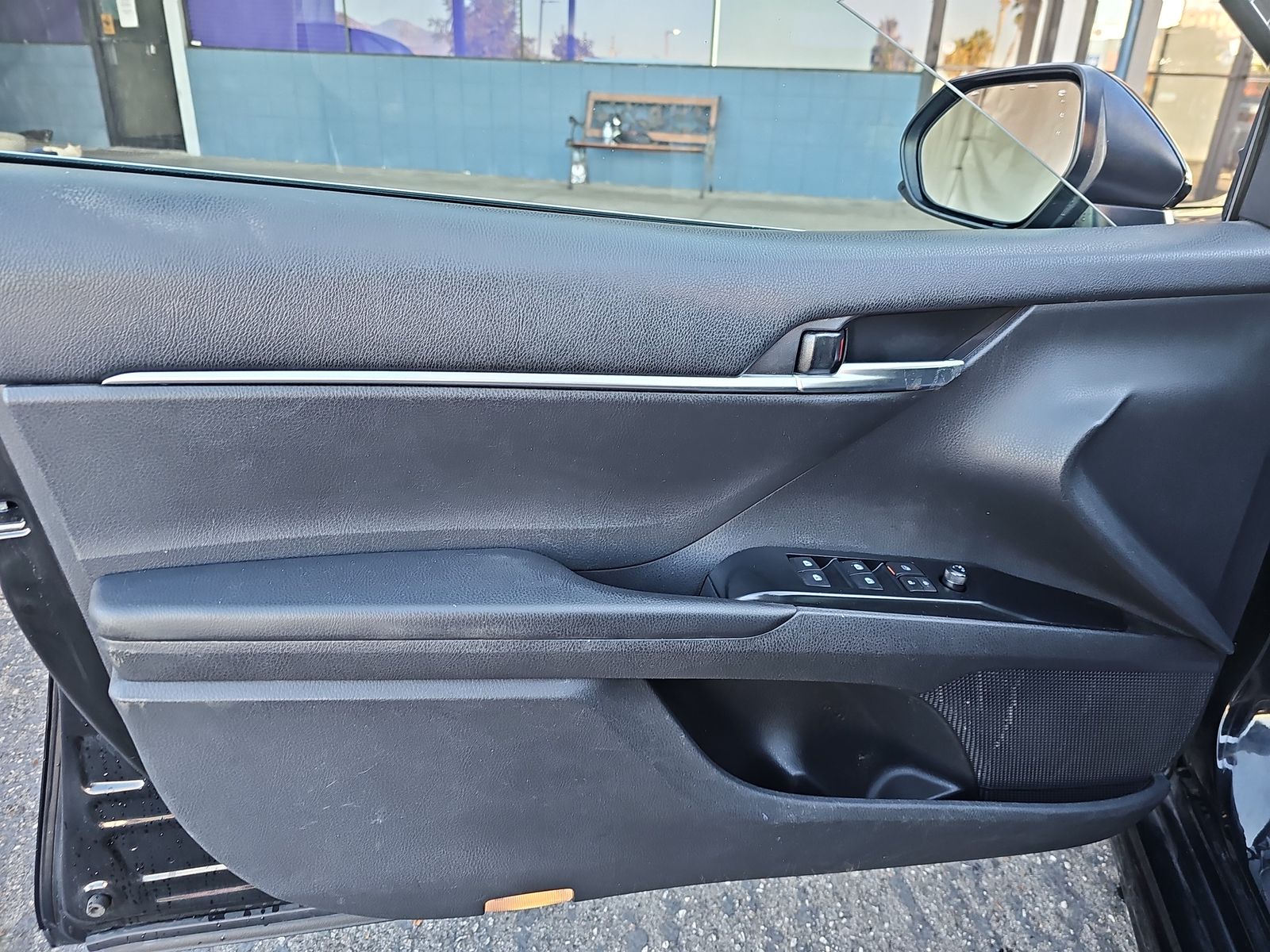 2019 Toyota Camry SE FWD