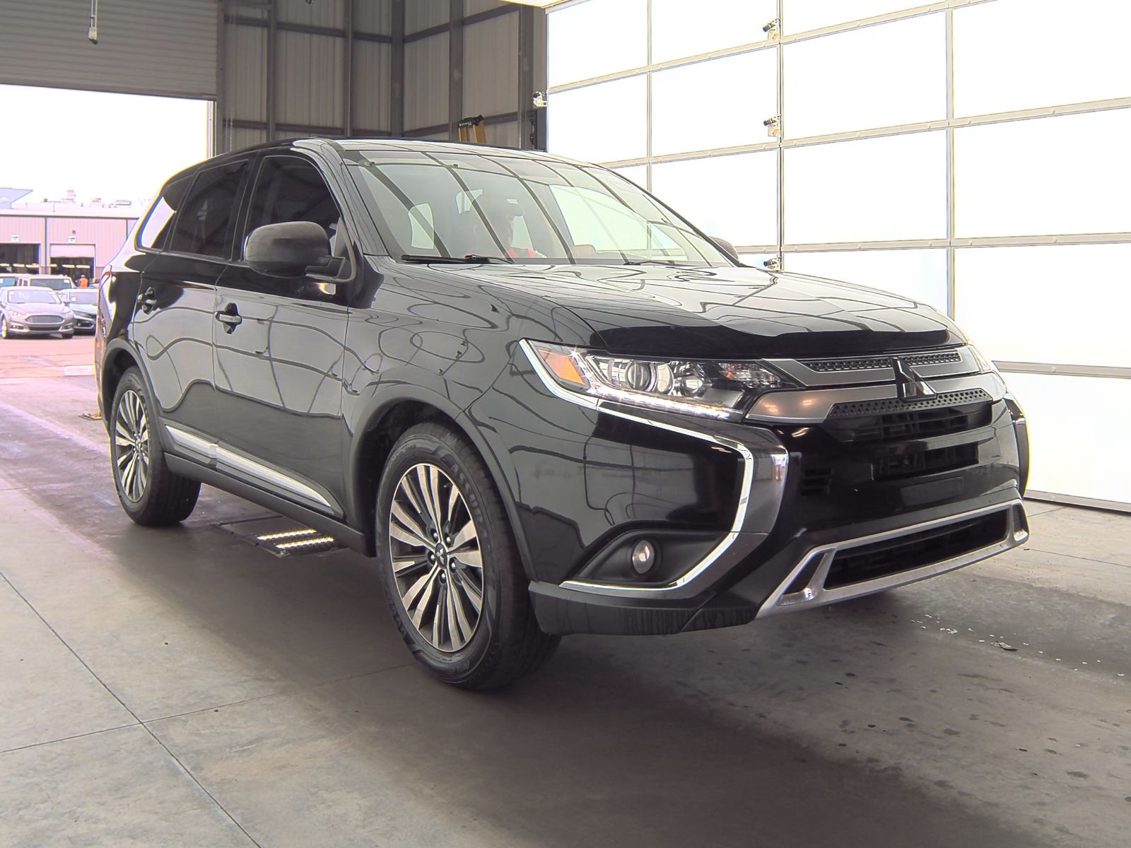 2020 Mitsubishi Outlander ES FWD