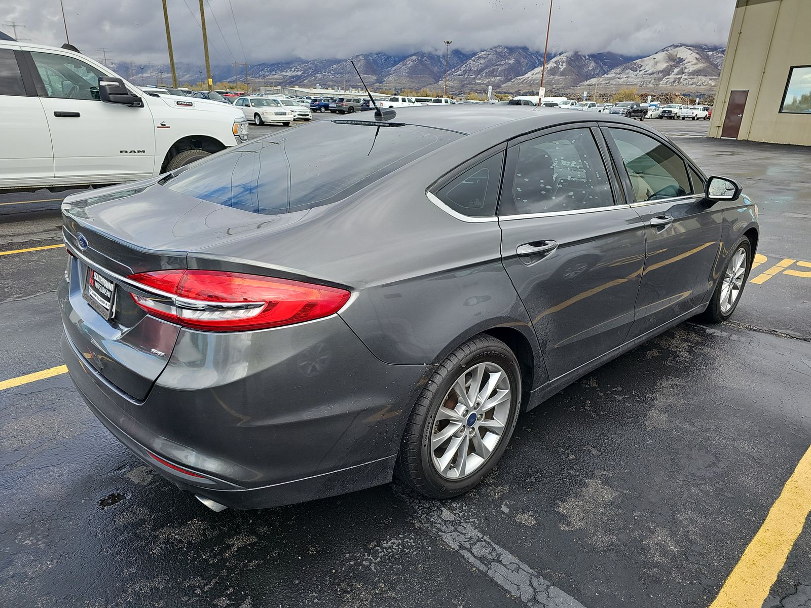 2017 Ford Fusion SE FWD