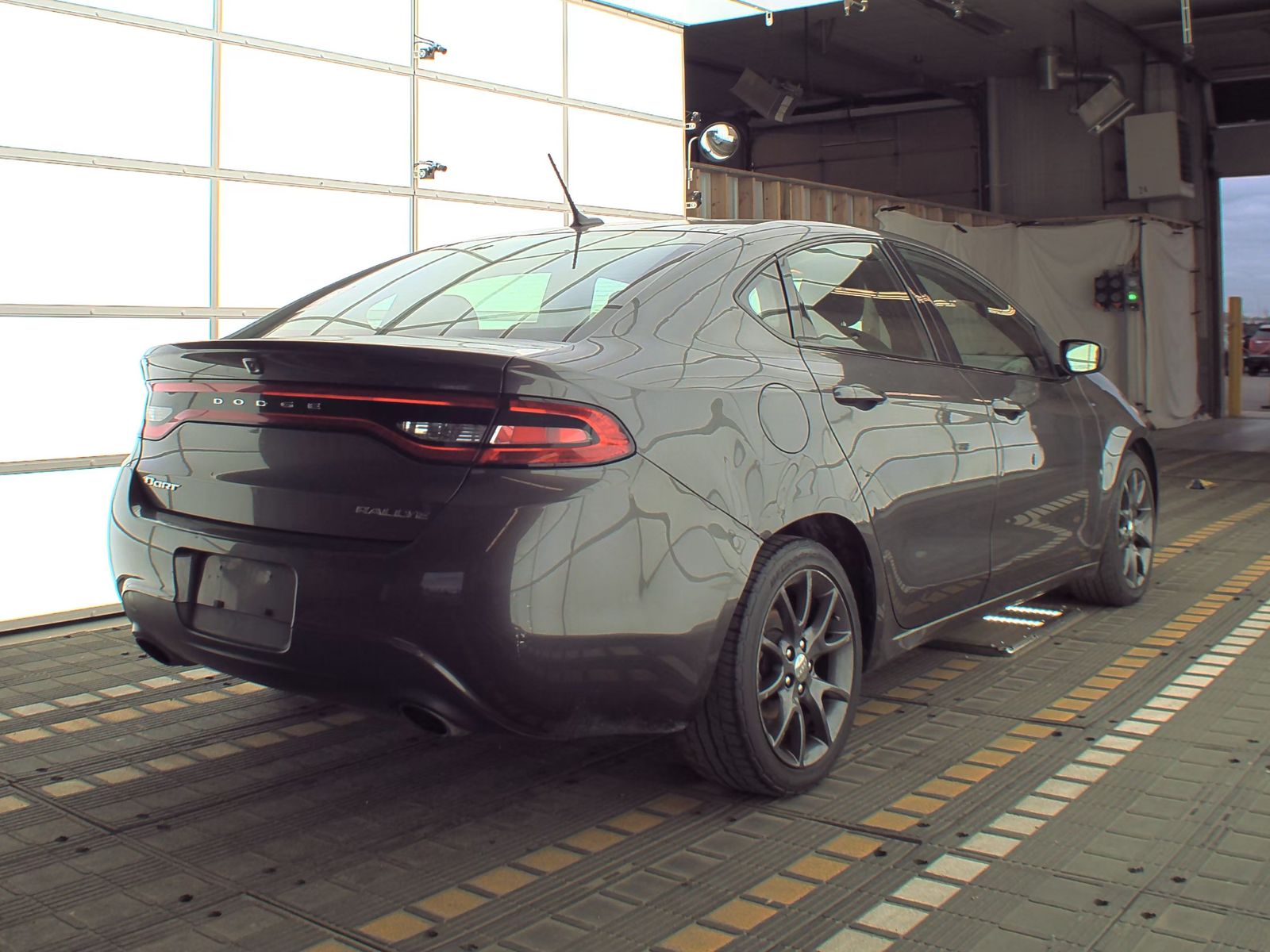 2016 Dodge Dart SXT FWD