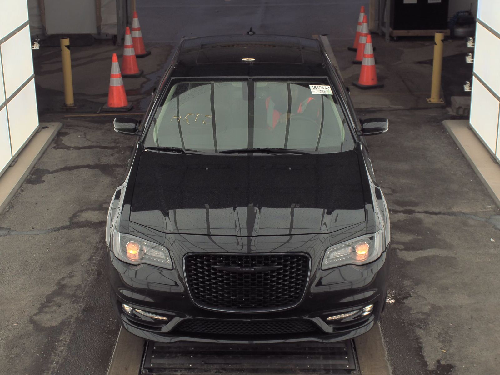 2022 Chrysler 300 Touring L RWD