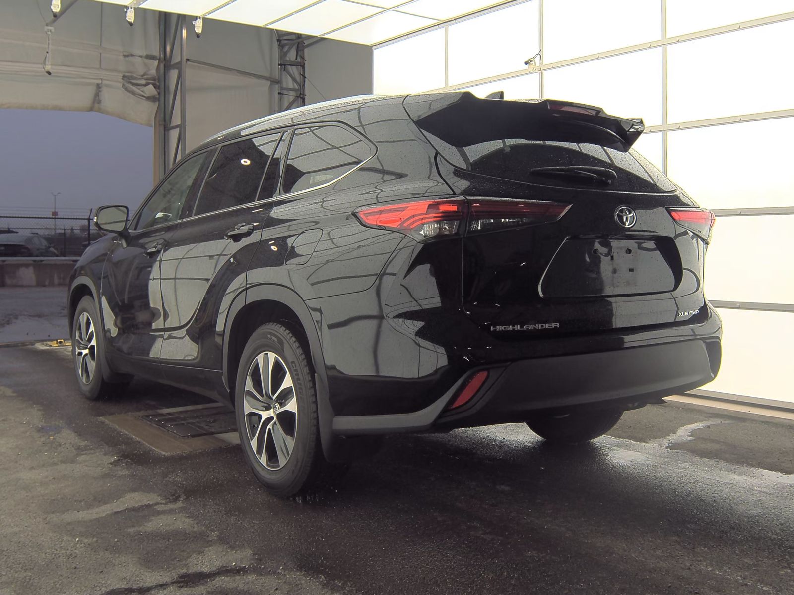 2021 Toyota Highlander XLE AWD