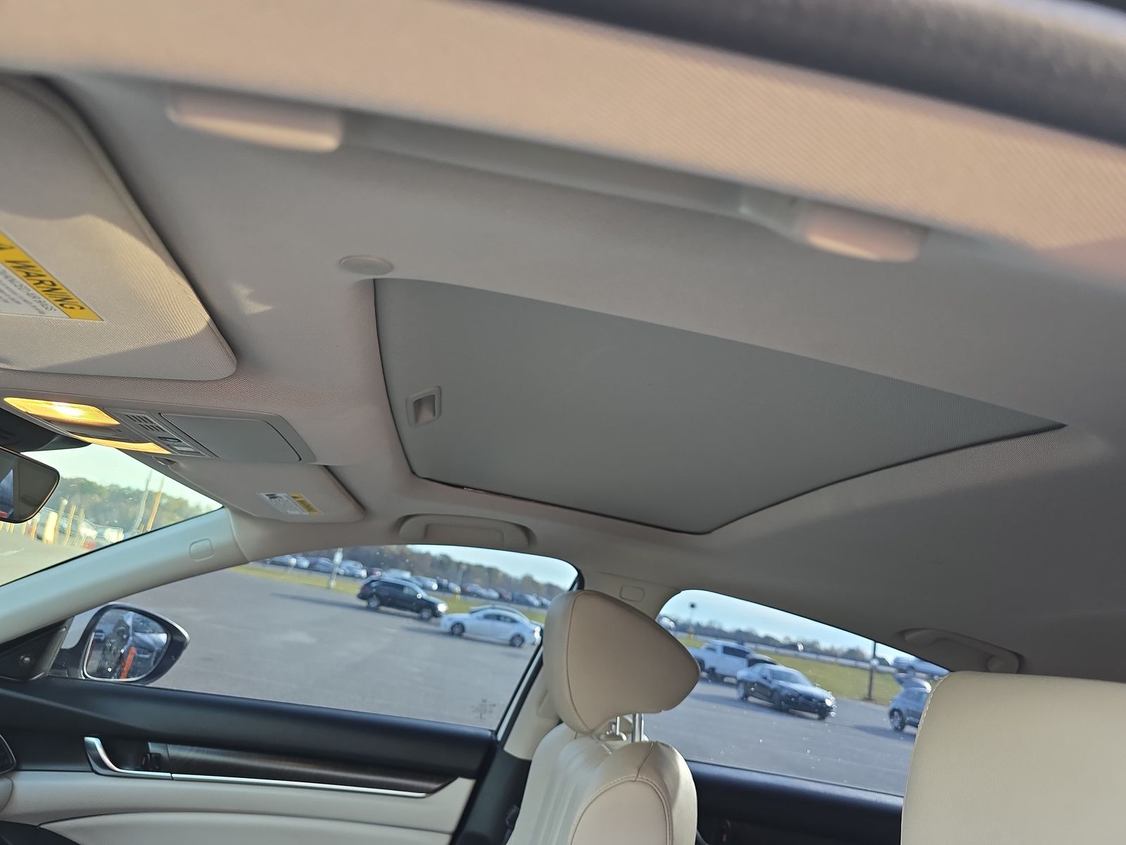 2022 Honda Accord Hybrid Touring FWD