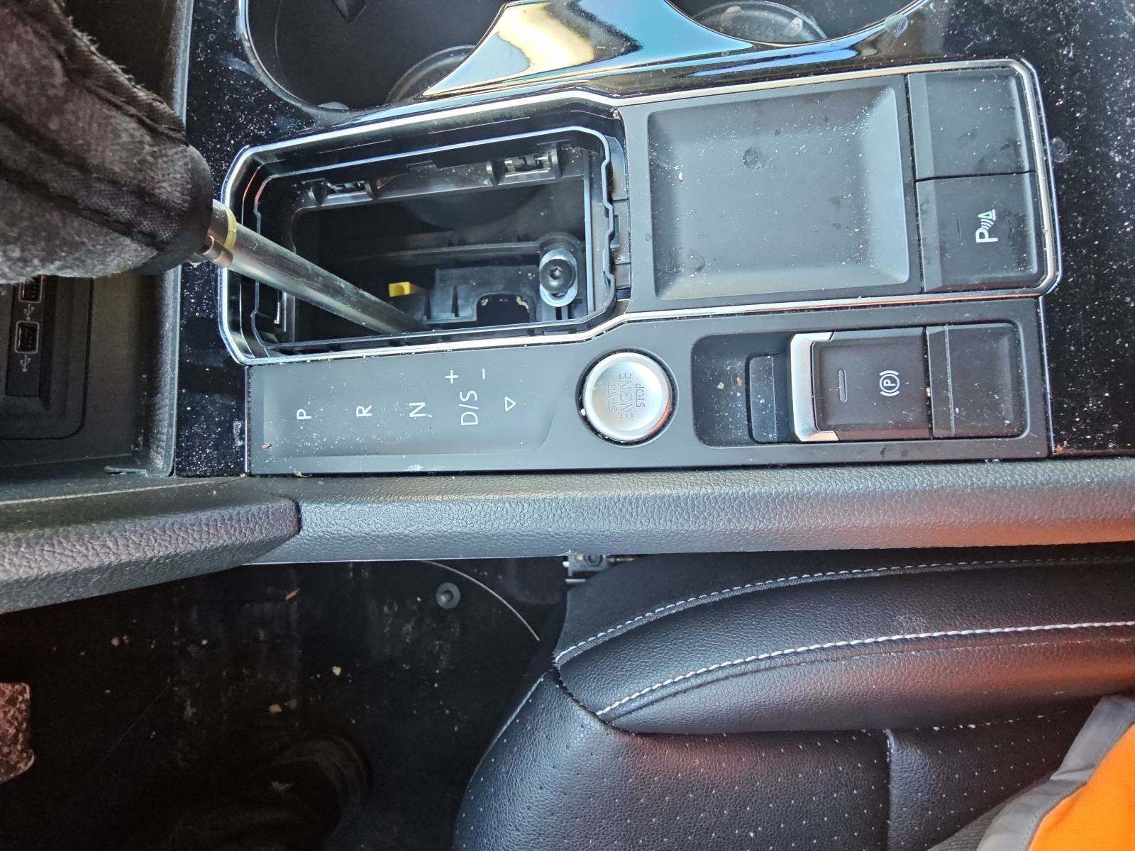 2021 Volkswagen Atlas 3.6L SEL FWD