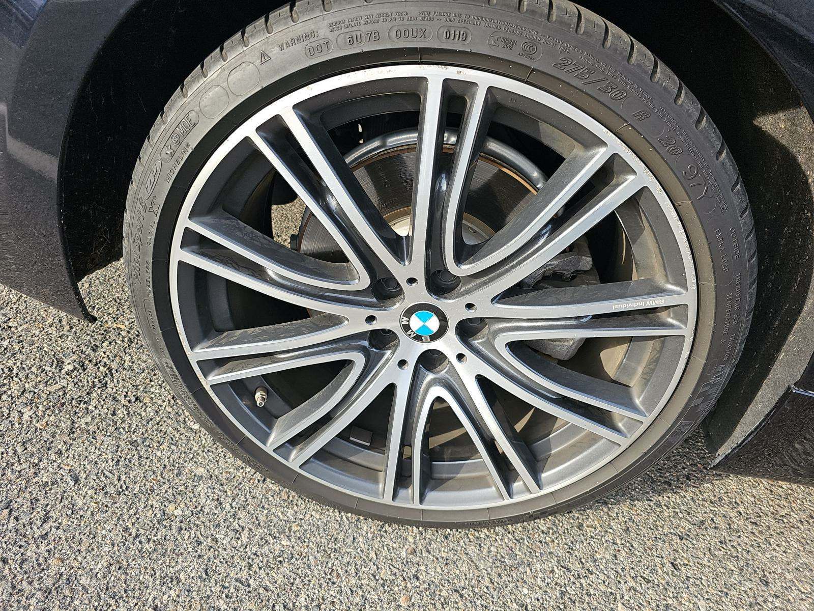 BMW 5 Series Sedan 540i M SPORT LINE снимка BMW 5 Series Sedan 540i M SPORT LINE