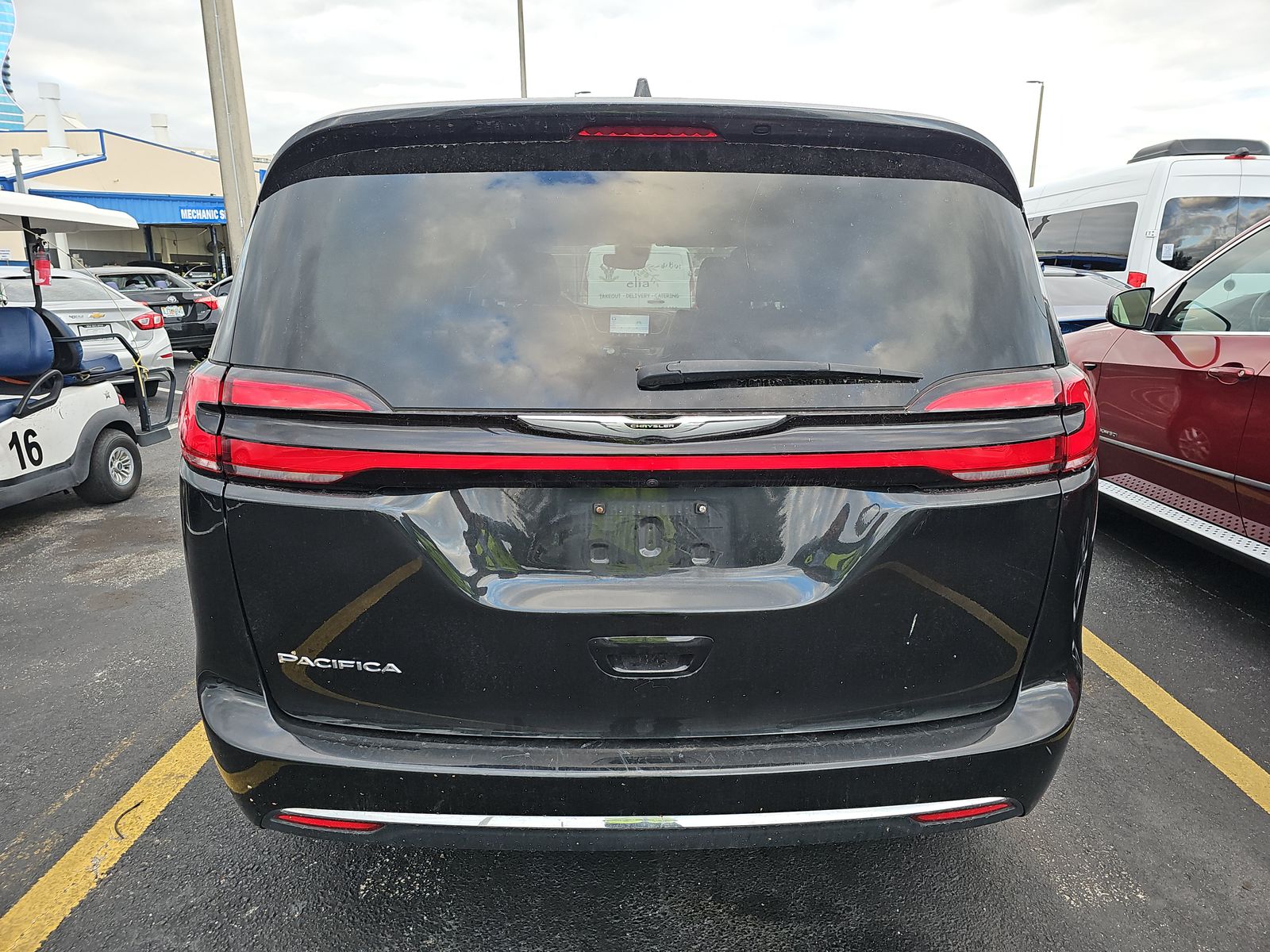 2022 Chrysler Pacifica Touring L FWD