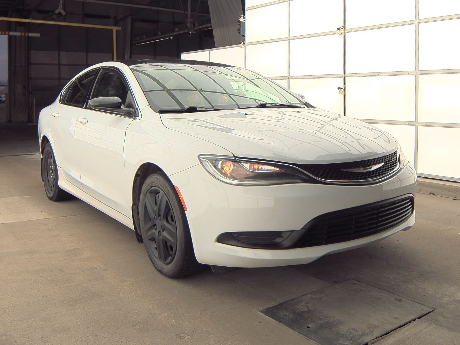 2015 Chrysler 200 LX FWD