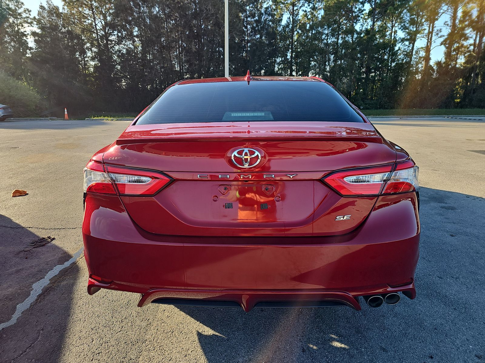 2020 Toyota Camry SE FWD