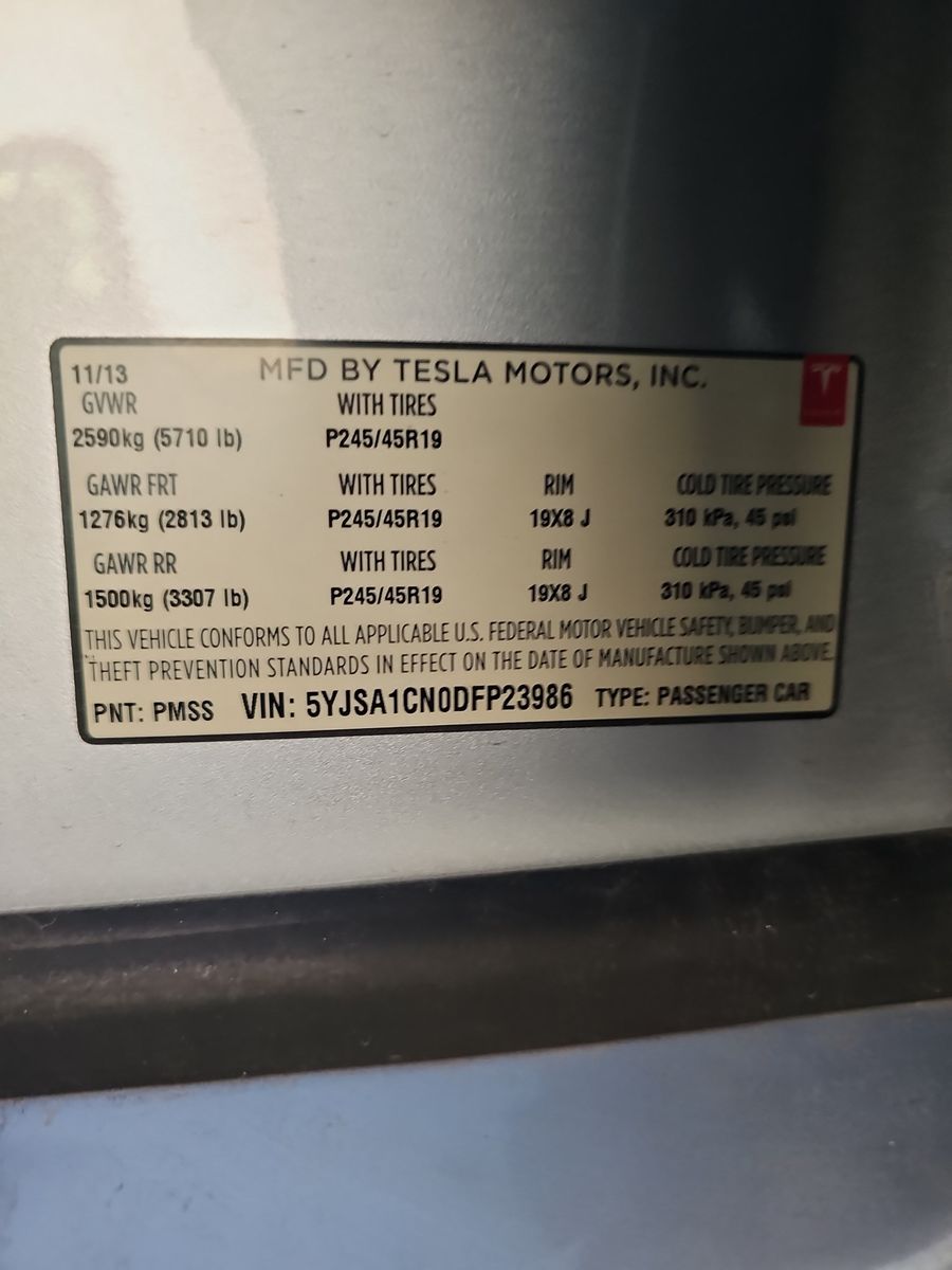 2013 Tesla Model S Base RWD