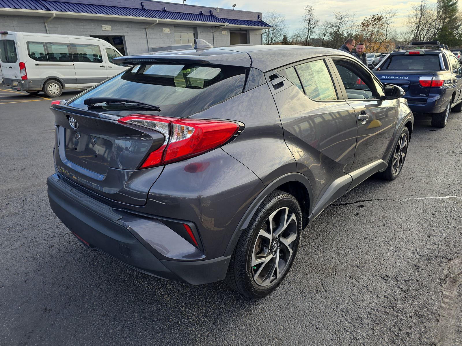 2018 Toyota C-HR XLE Premium FWD